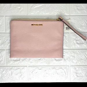 NWT blush pink wristlet Michael Khors xs